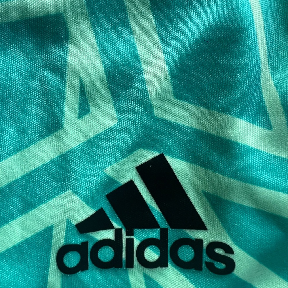 🩳 Pre-loved adidas Teal Geometric Women's Athletic Shorts